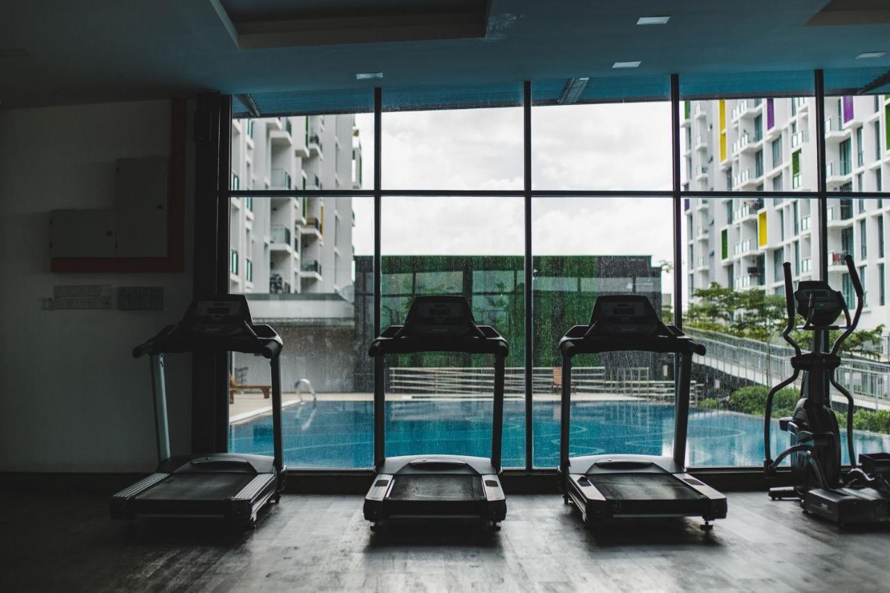 Lovely Vivacity Jazz Suite 2 Cozy Condo 2 Card Lv7 Кучинг Экстерьер фото