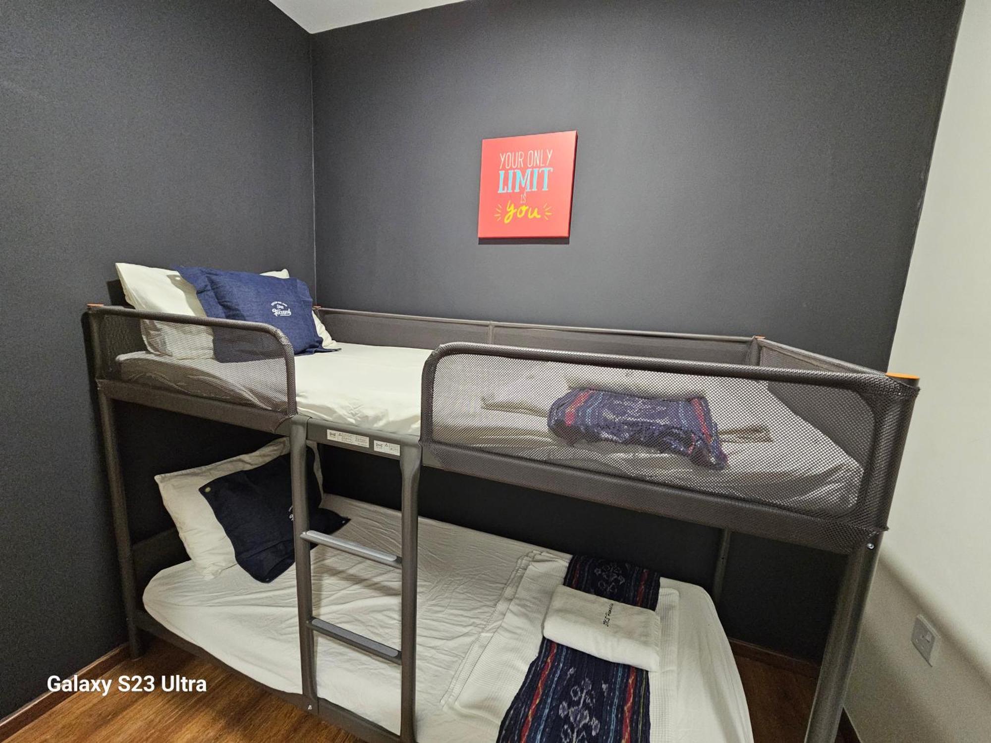 Lovely Vivacity Jazz Suite 2 Cozy Condo 2 Card Lv7 Кучинг Экстерьер фото
